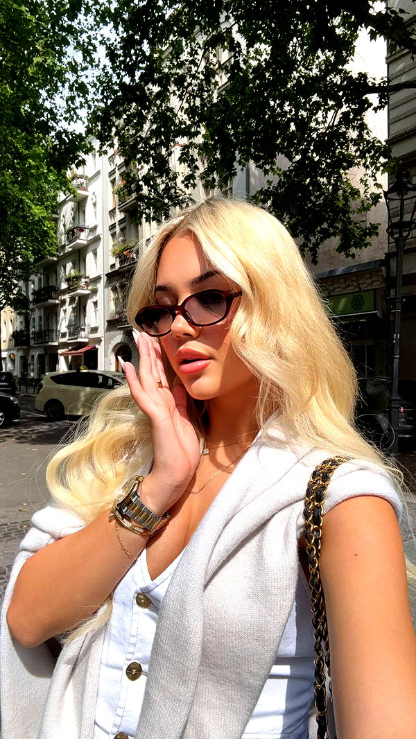 samantrasunny image ~ Altpins