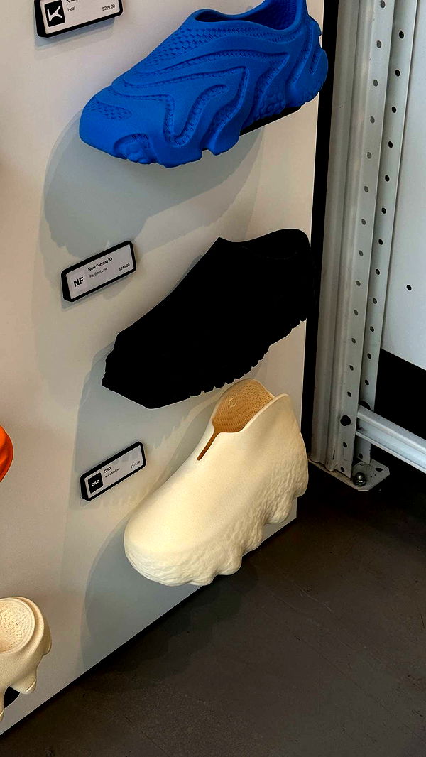 samantrasunny image ~ Altpins