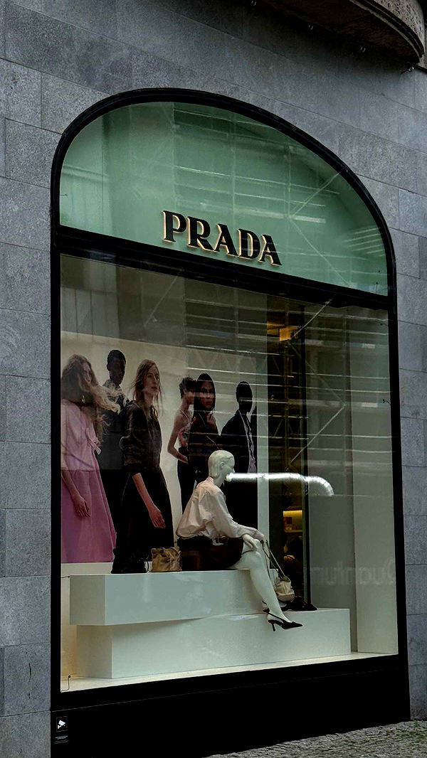 samantrasunny image ~ Altpins