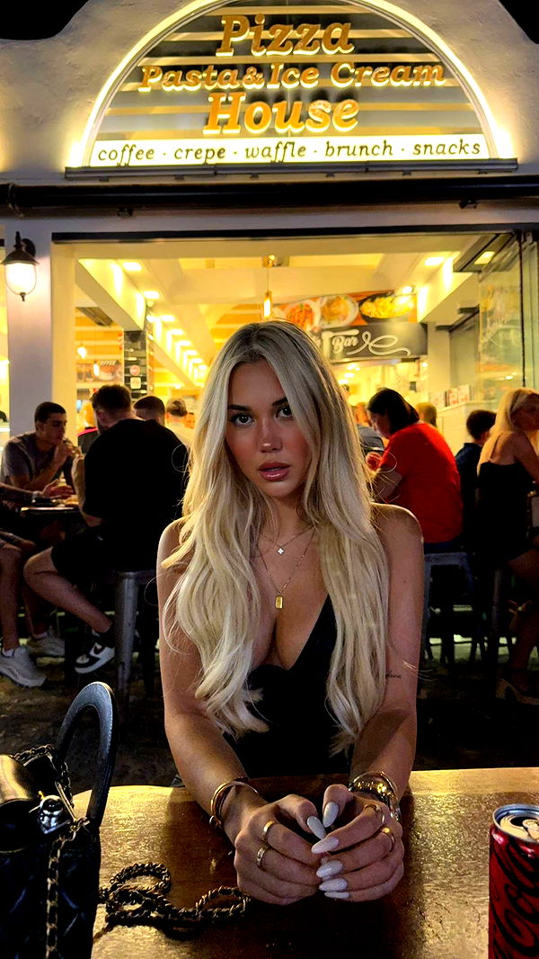 samantrasunny image ~ Altpins