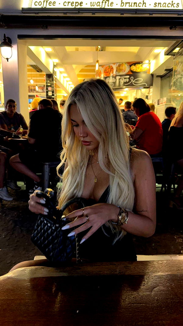 samantrasunny image ~ Altpins