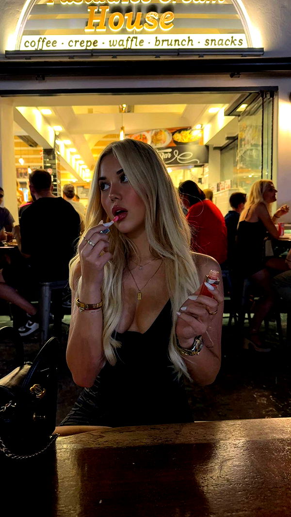 samantrasunny image ~ Altpins