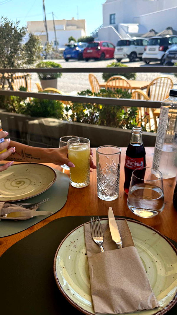 samantrasunny image ~ Altpins