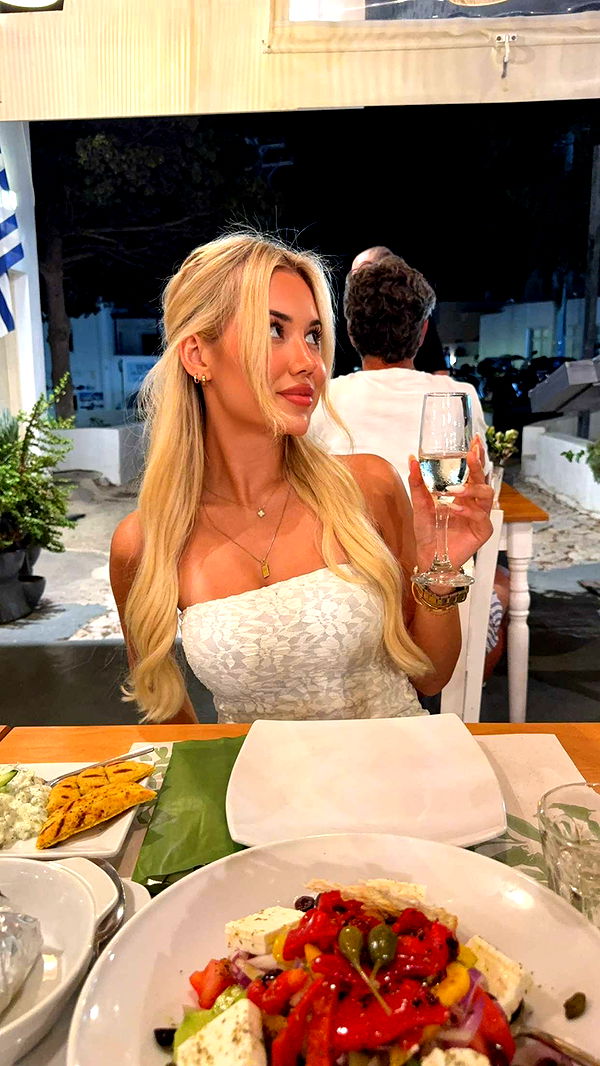 samantrasunny image ~ Altpins