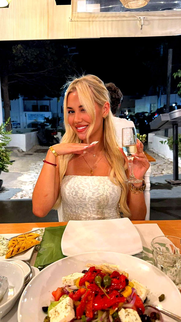 samantrasunny image ~ Altpins