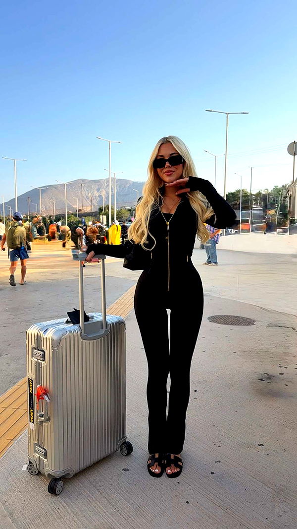 samantrasunny image ~ Altpins