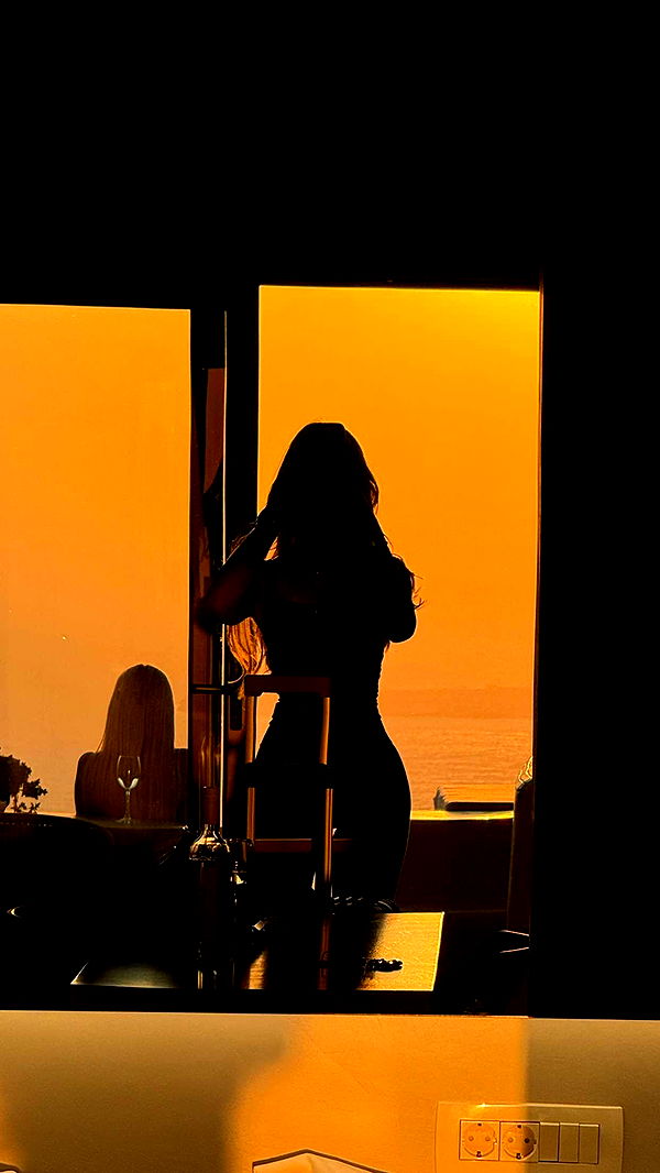 samantrasunny image ~ Altpins