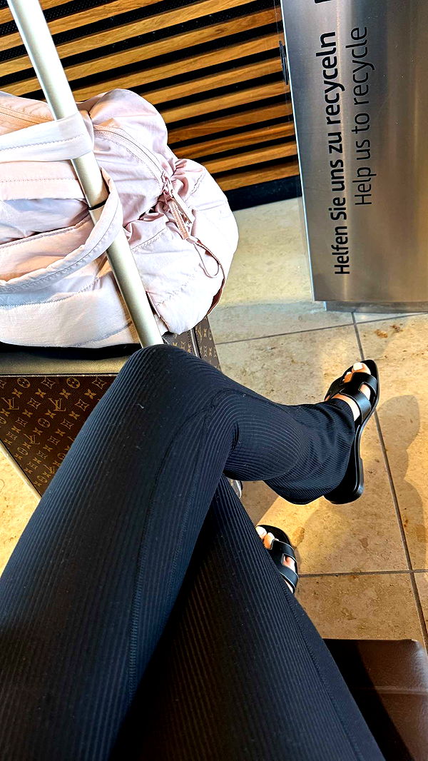 samantrasunny image ~ Altpins