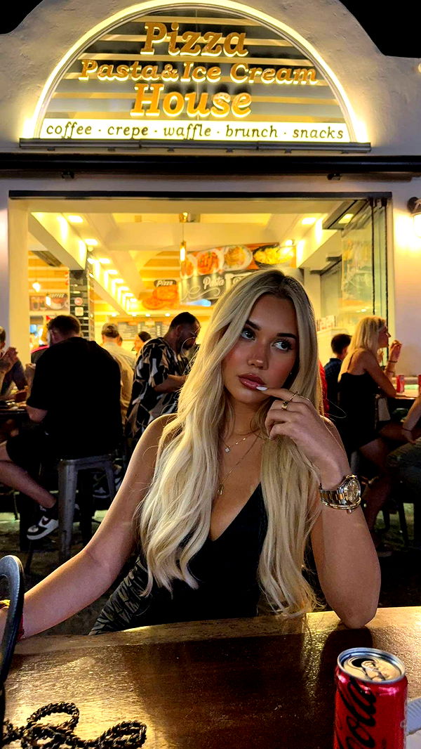 samantrasunny image ~ Altpins