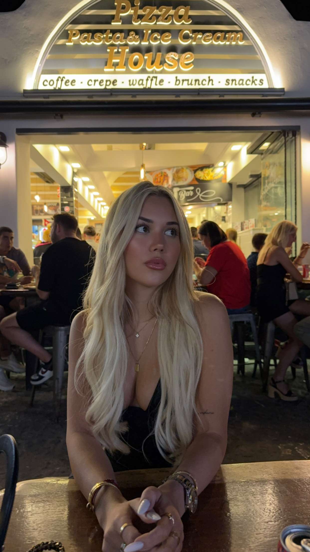 samantrasunny snapchat image archive image