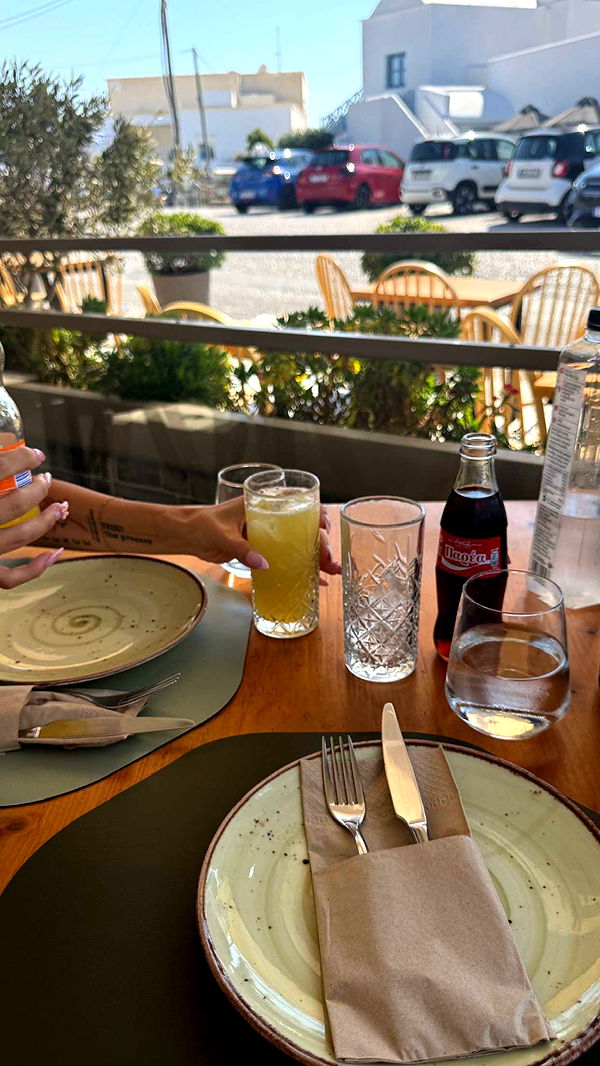 samantrasunny image ~ Altpins