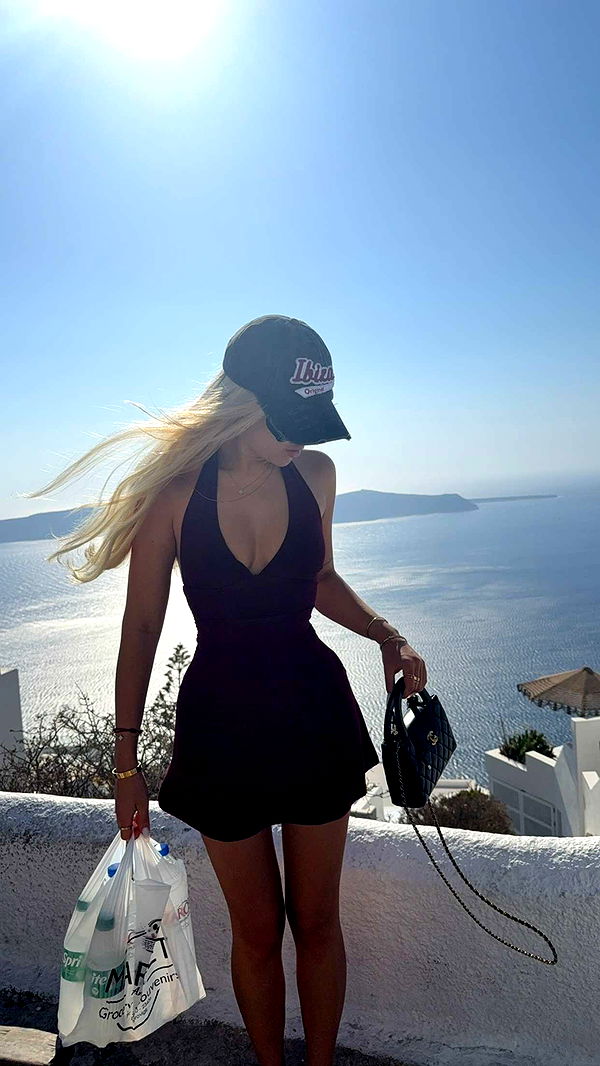 samantrasunny image ~ Altpins