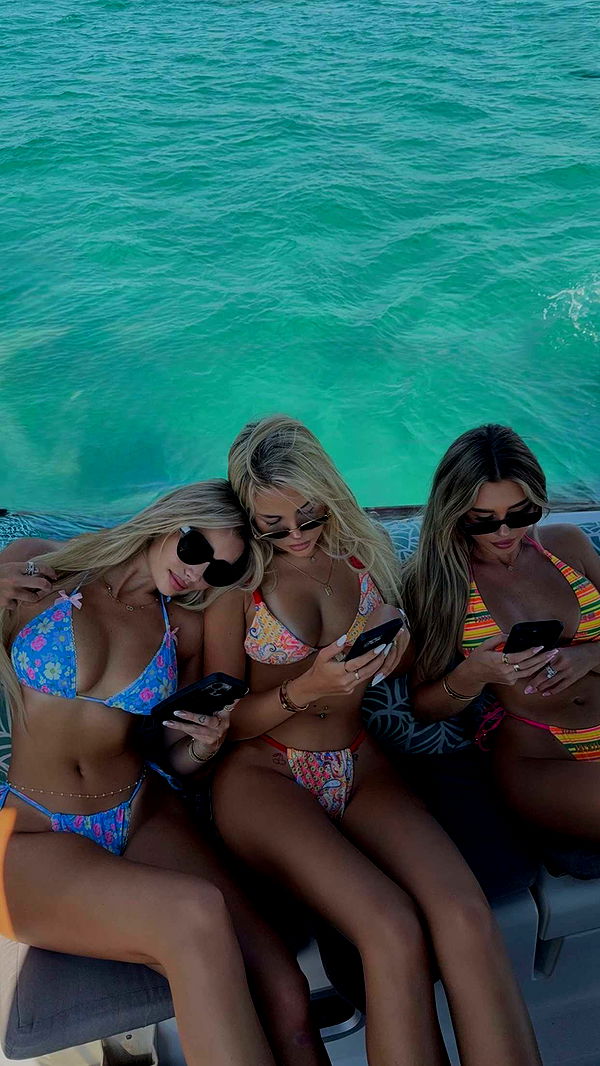 samantrasunny image ~ Altpins