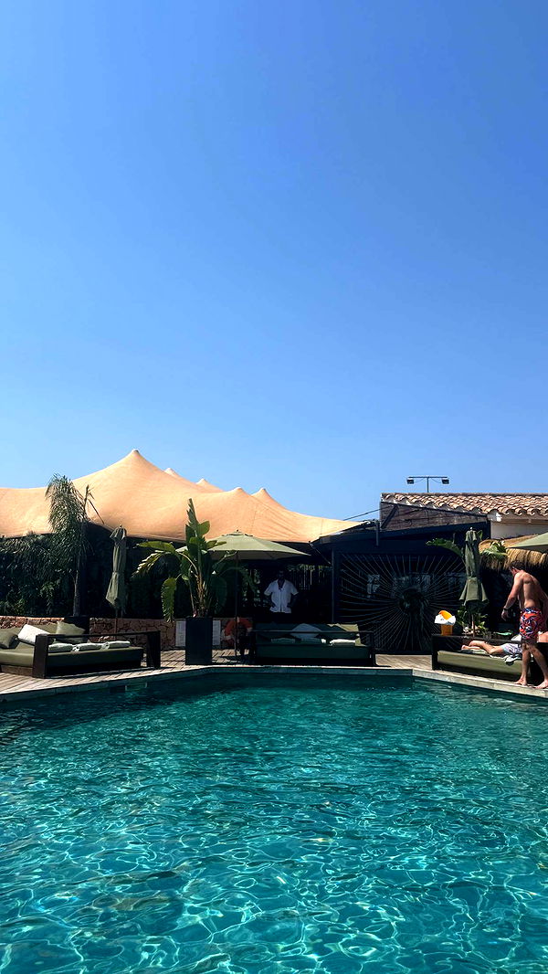 samantrasunny image ~ Altpins