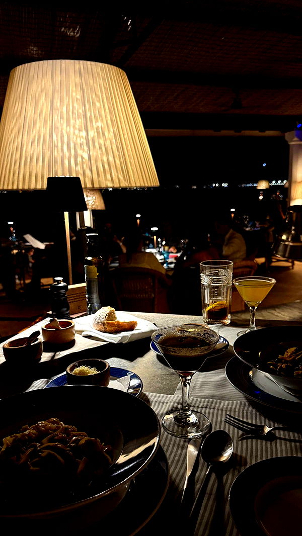 samantrasunny image ~ Altpins