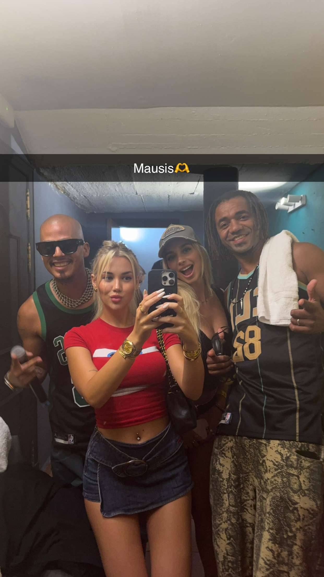 samantrasunny snapchat image archive image