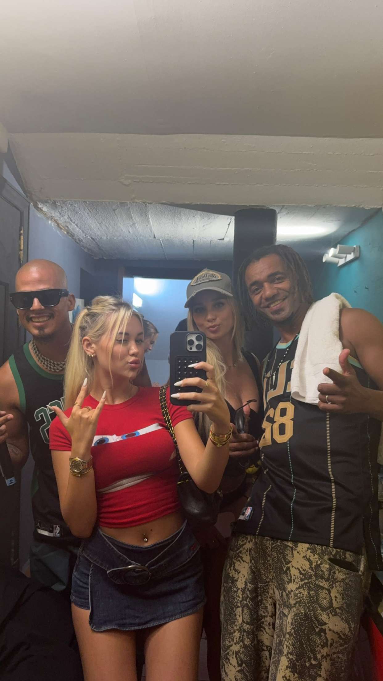 samantrasunny snapchat image archive image