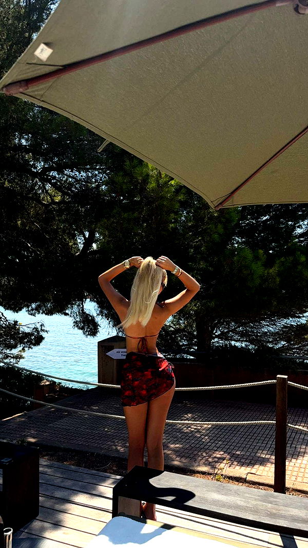 samantrasunny image ~ Altpins