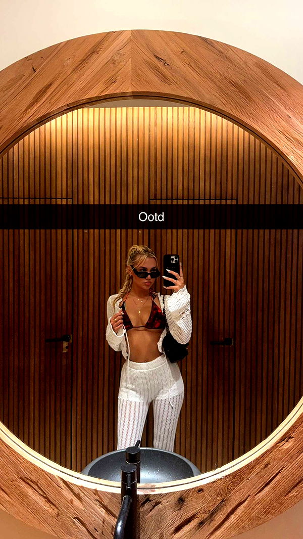 samantrasunny image ~ Altpins