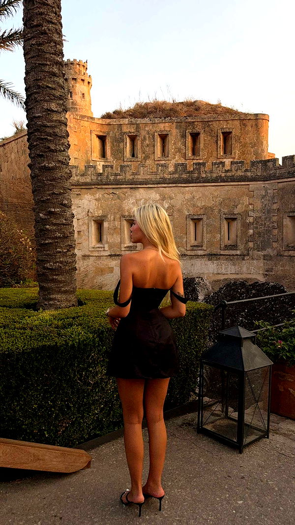 samantrasunny image ~ Altpins