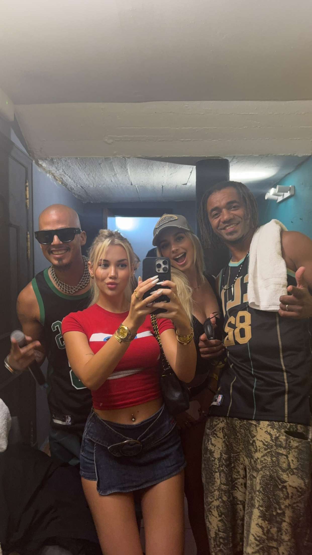 samantrasunny snapchat image archive image