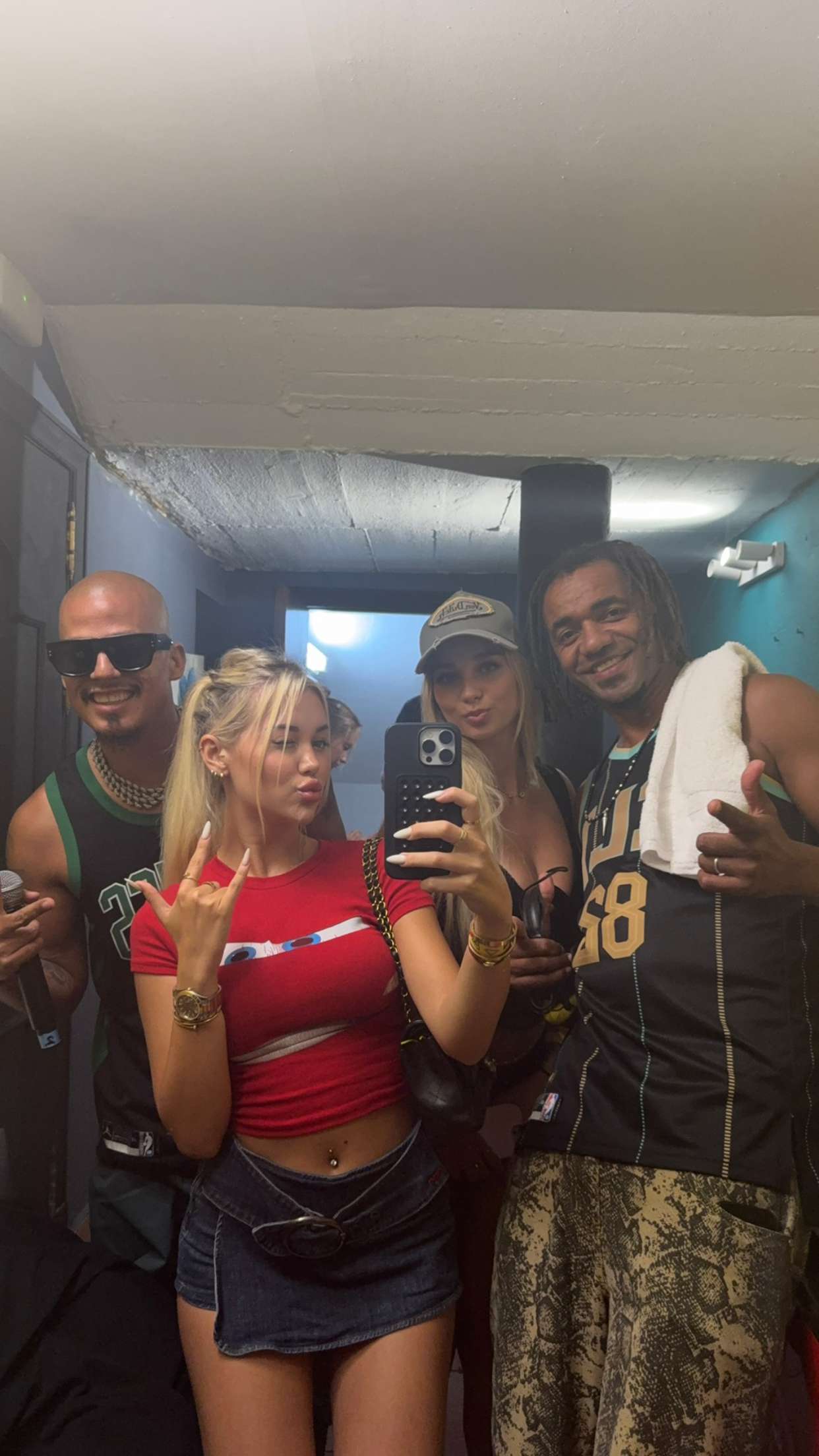 samantrasunny snapchat image archive image