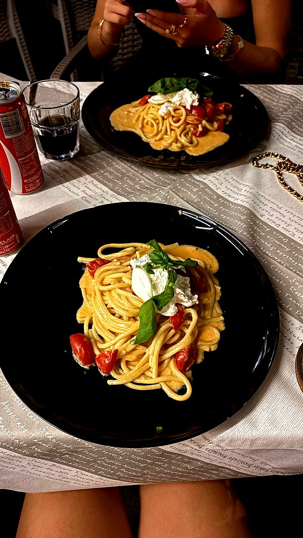 samantrasunny image ~ Altpins