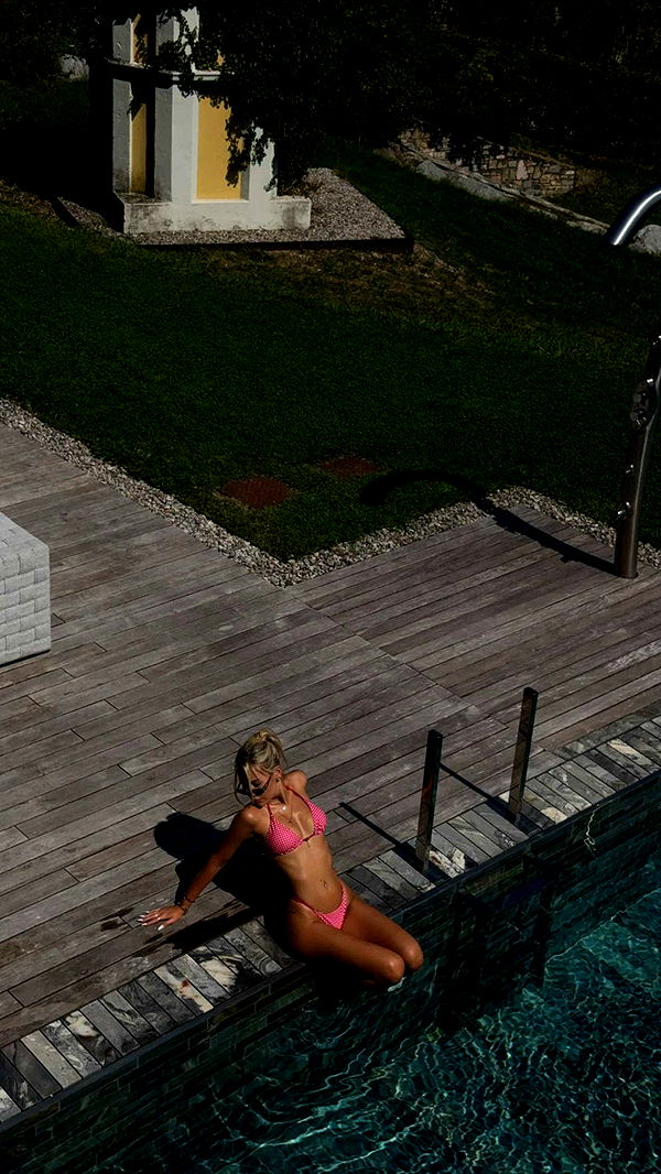 samantrasunny image ~ Altpins