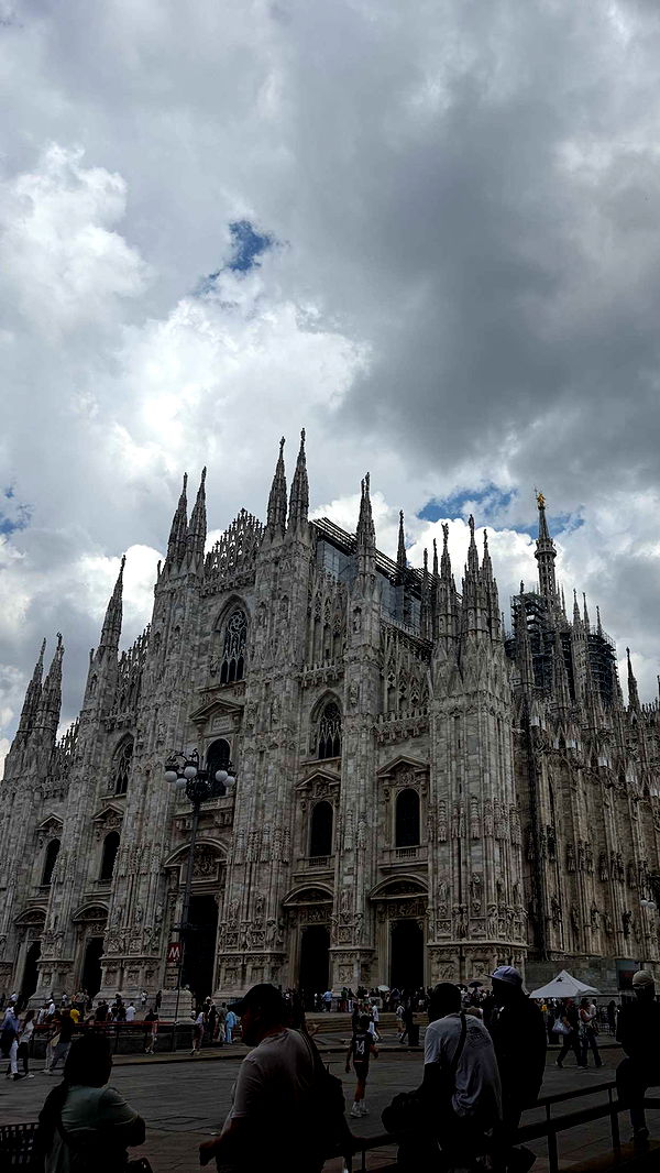 samantrasunny image ~ Altpins