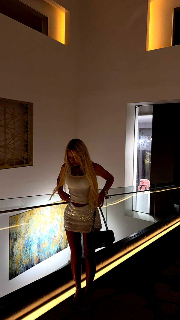 samantrasunny image ~ Altpins