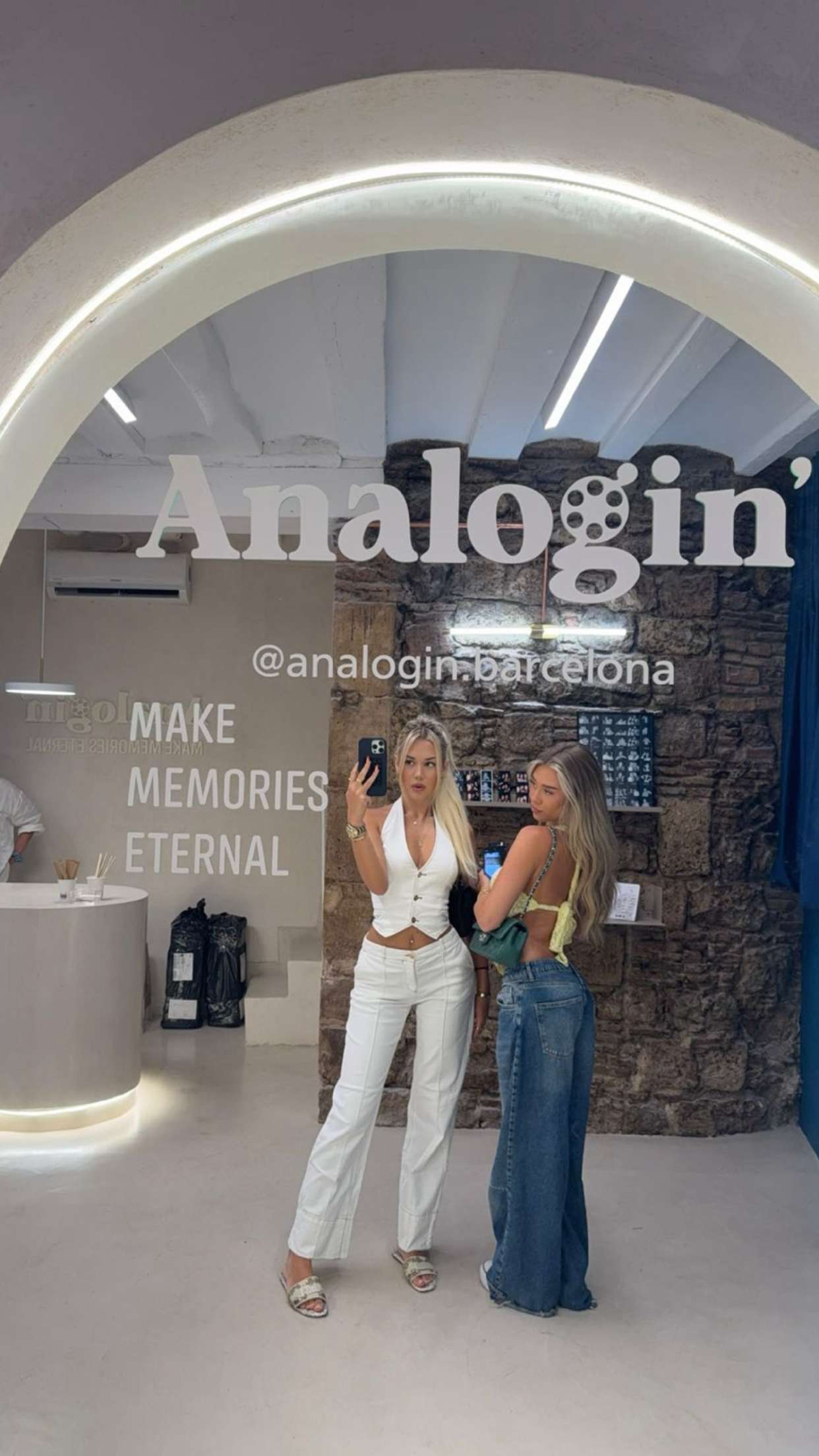 samantrasunny snapchat image archive image