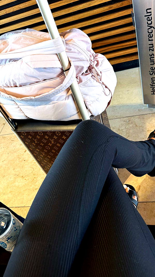 samantrasunny image ~ Altpins