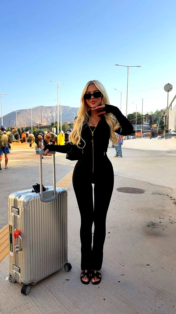 samantrasunny image ~ Altpins