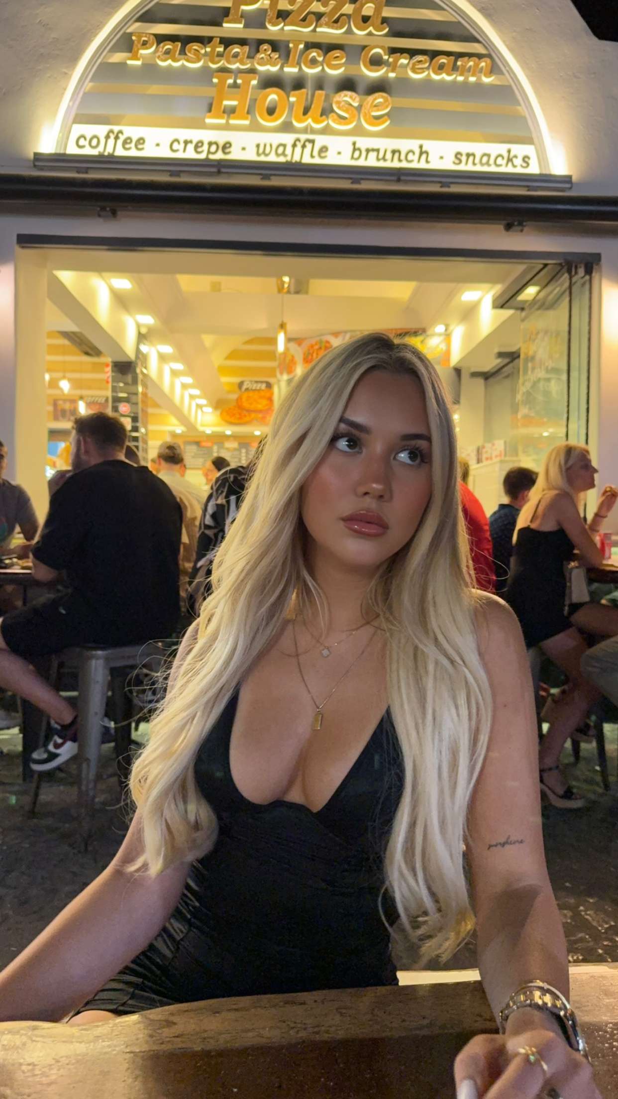 samantrasunny snapchat image archive image