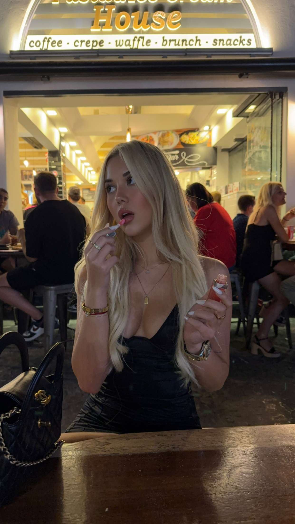 samantrasunny snapchat image archive image