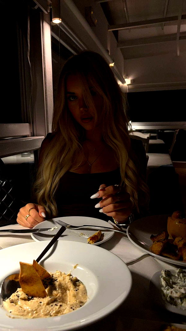 samantrasunny image ~ Altpins