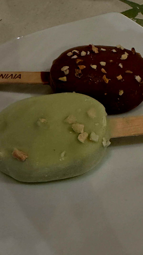 samantrasunny image ~ Altpins