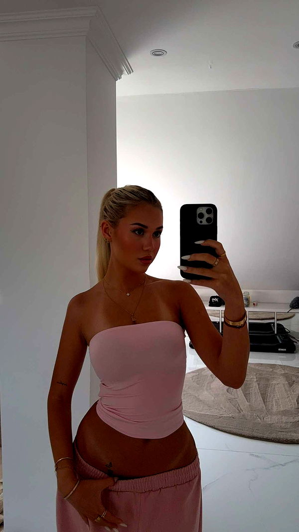 samantrasunny image ~ Altpins