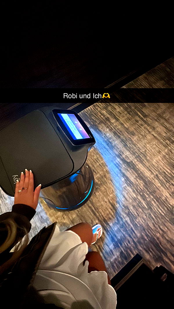 samantrasunny image ~ Altpins