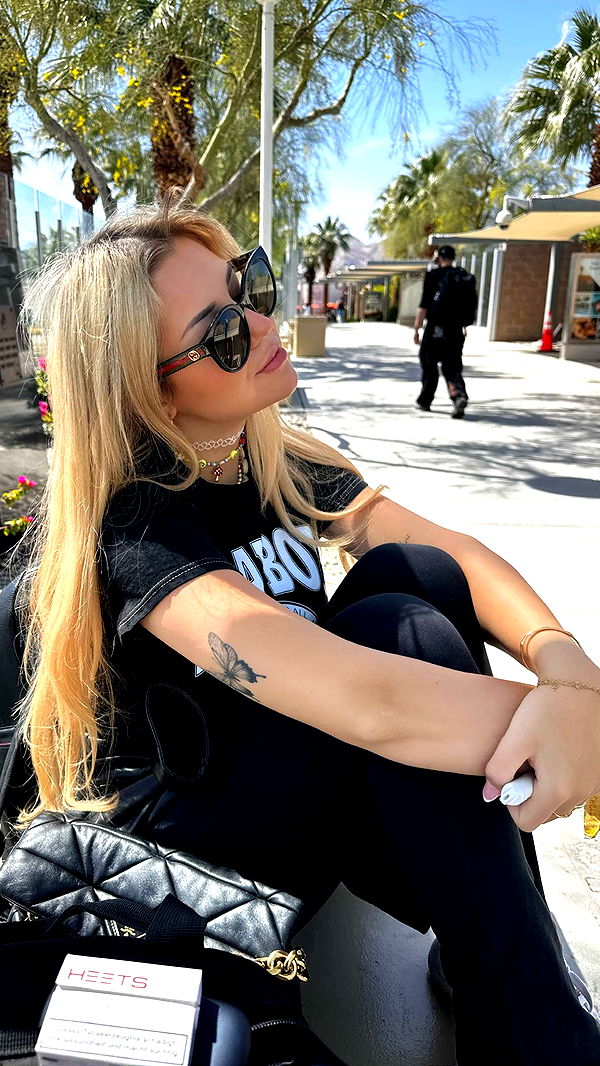 samantrasunny image ~ Altpins