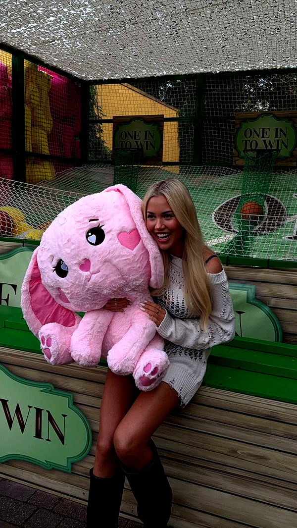 samantrasunny image ~ Altpins