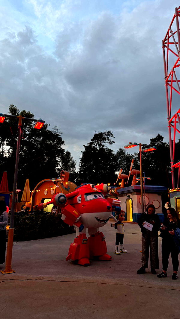 samantrasunny image ~ Altpins