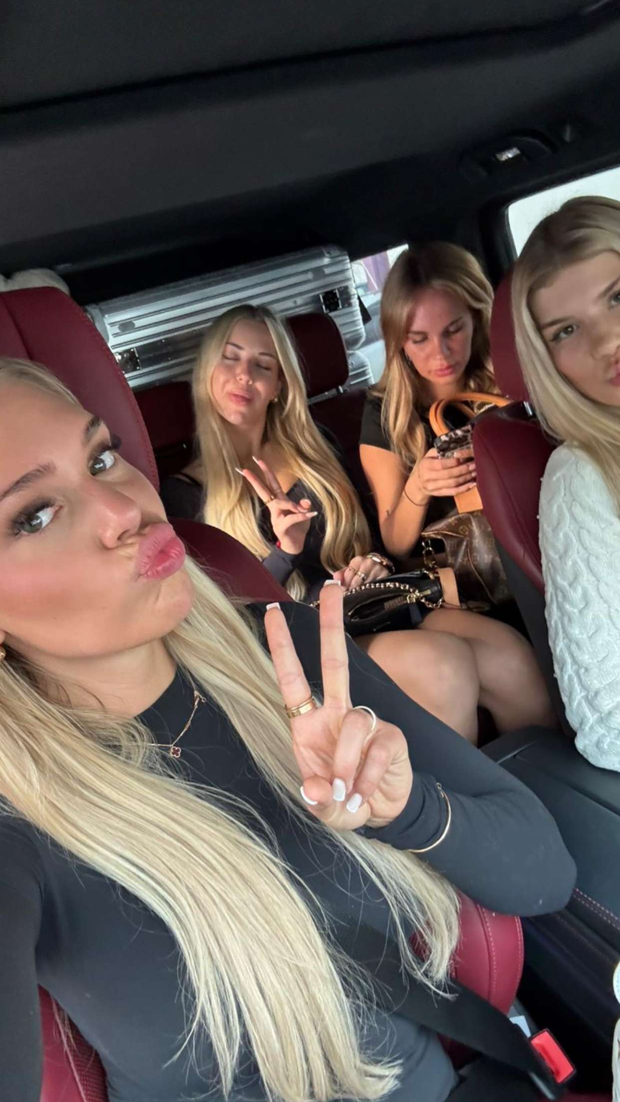 samantrasunny snapchat image archive image