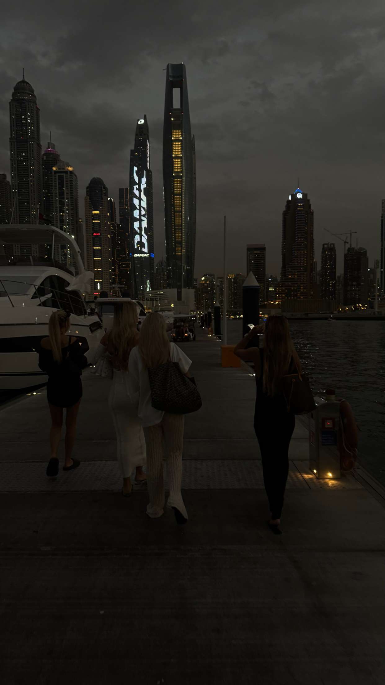 samantrasunny snapchat image archive image