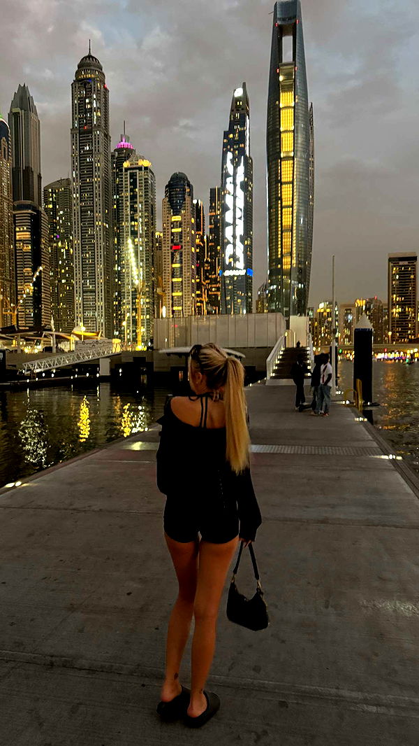 samantrasunny image ~ Altpins