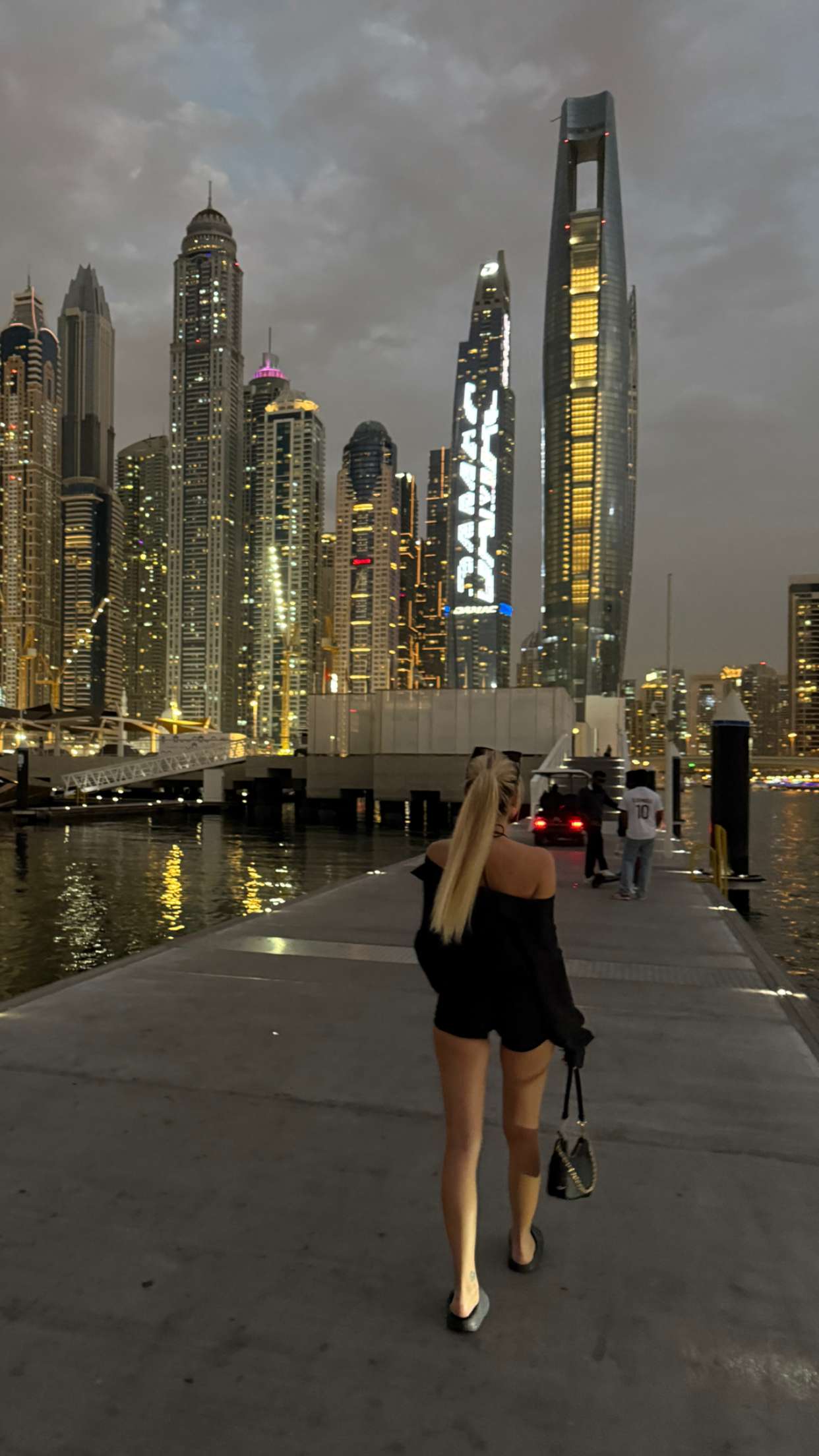 samantrasunny snapchat image archive image