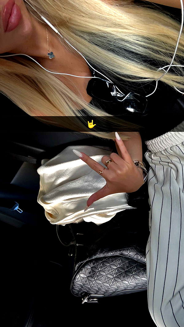 samantrasunny image ~ Altpins