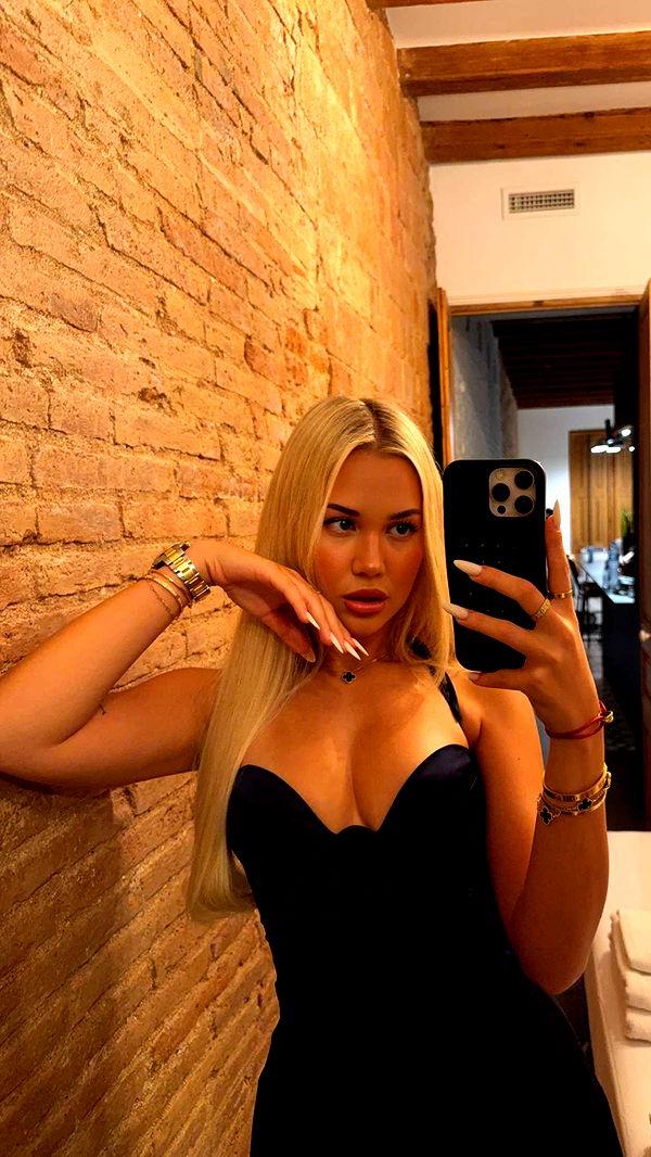 samantrasunny image ~ Altpins