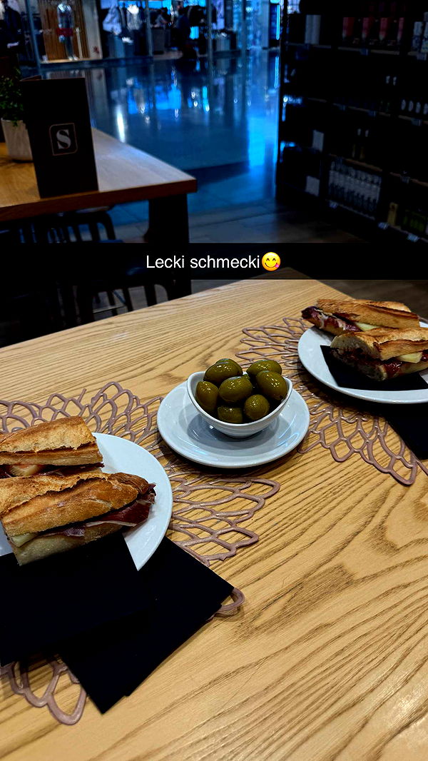 samantrasunny image ~ Altpins