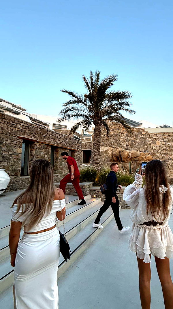 samantrasunny image ~ Altpins